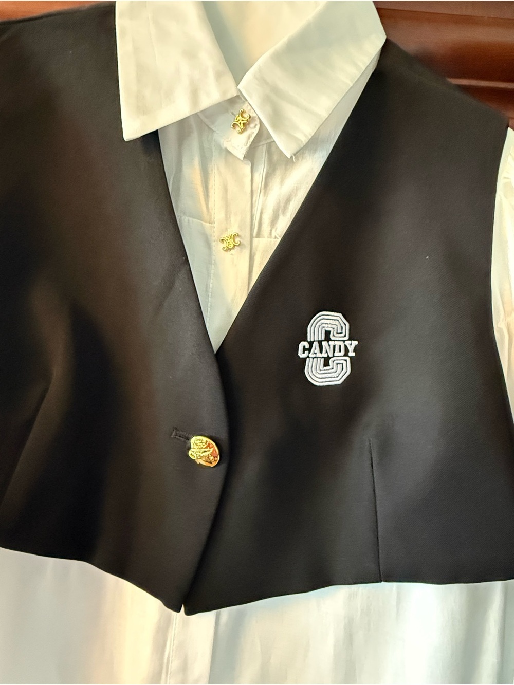 Celine White Linen Blouse with Black Crop Tie-back Vest & Gold Button - Picture 3 of 7